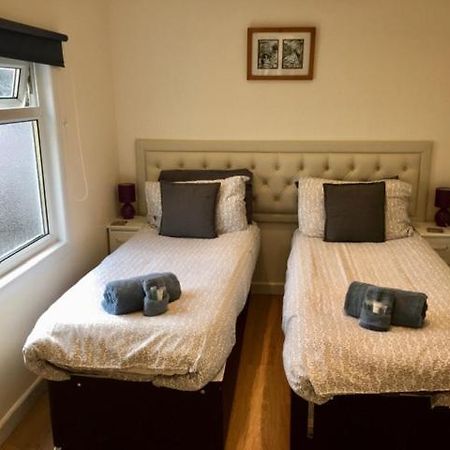 바스 Alexandra Annexe 아파트 외부 사진